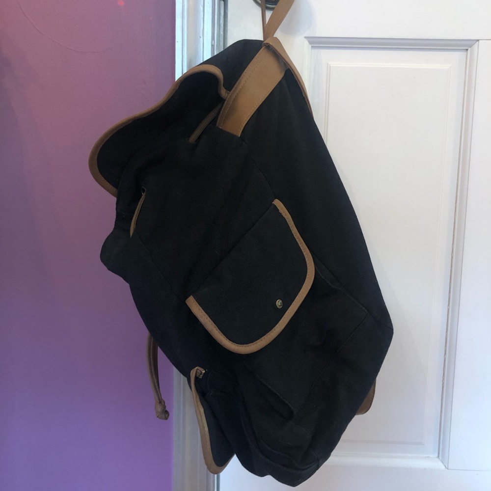 Large Volcom Backpack - image 3